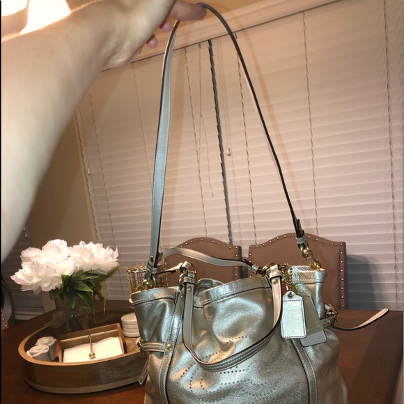Coach Audrey Leather Andie Cinced Tote 17064 - Picture 6 of 15
